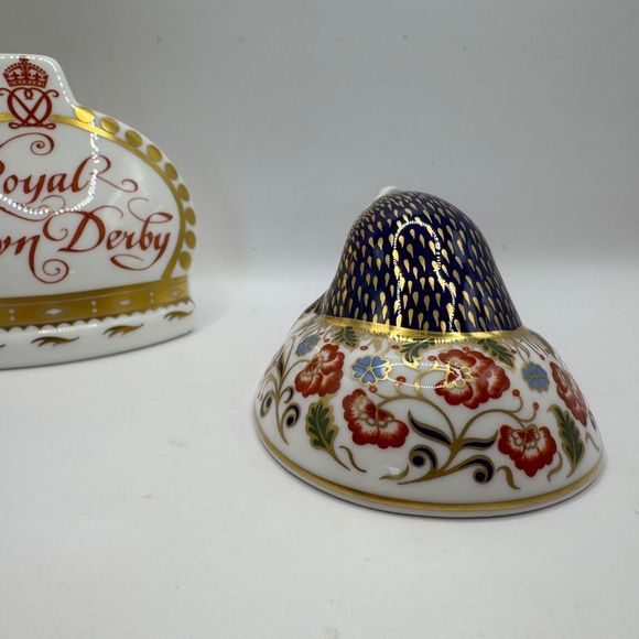 Royal Crown Derby Collector's Guild 1995 Exclusive Mole. Boxed with Gold Stopper - Picture 6 of 11